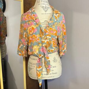 🌸 Retro Floral Tie-Front Crop Top 🌼